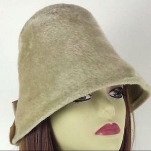 Vintage fuzzy cloche bucket hat 1960s wool fur mod beige tan ribbon fall autumn
